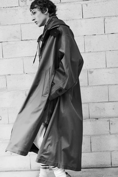 Look 12